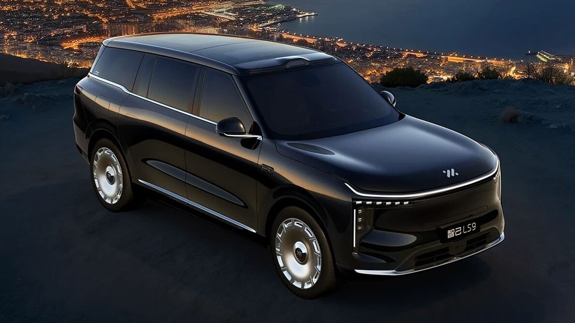 IM Motors បង្ហាញរូបរាង LS9 Hyper ជា SUV ផលិតដំបូងគេលើលោកដែលបំពាក់ប្រព័ន្ធបញ្ជាចង្កូតអេឡិចត្រូនិកកង់ទាំងបួន