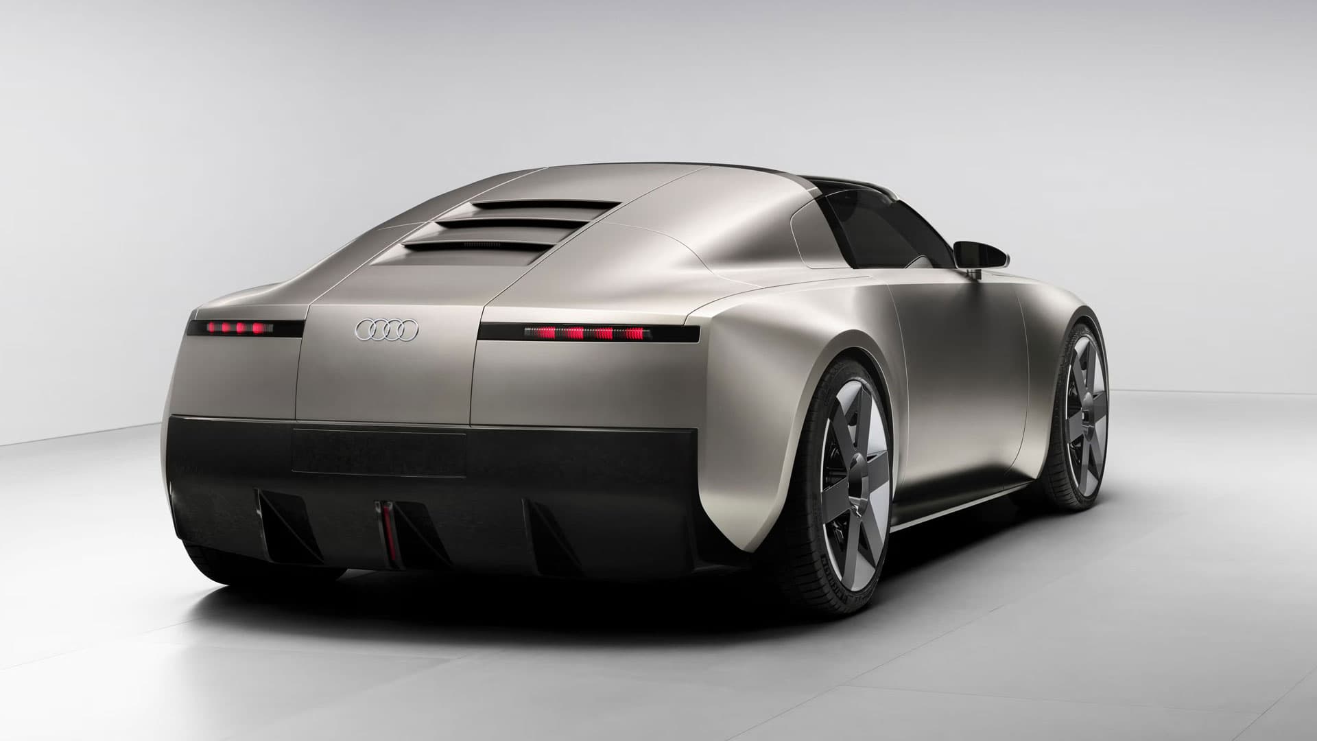 Audi នឹងផលិតរថយន្ត Concept C ទោះបីជា Porsche លុបចោលគម្រោង 718 EV ក៏ដោយ