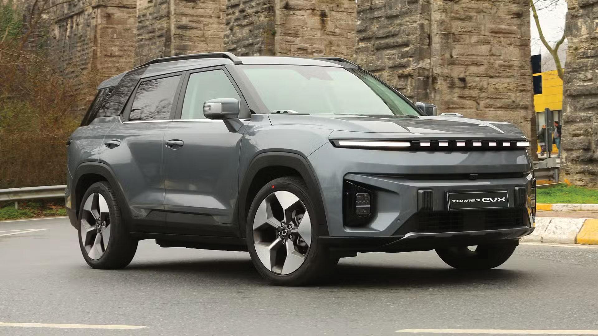 គូប្រជែង របស់ Tesla Model Y ថ្មីពីកូរ៉េបានមកដល់គឺ KGM Torres EVX 2026