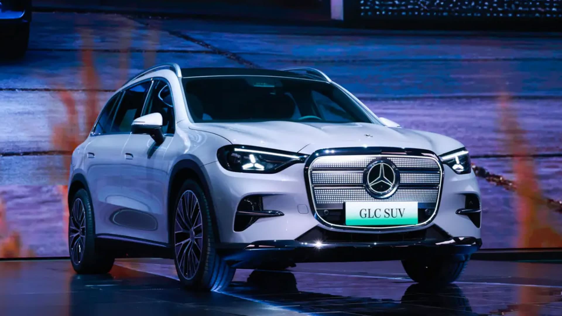 Mercedes-Benz GLC EV កំណែ wheelbase វែង បង្ហាញខ្លួនក្នុងប្រទេសចិន ជាមួយបូមខ្យល់របស់ S-Class និងចម្ងាយបើកបរជាង 700 គីឡូម៉ែត្រ